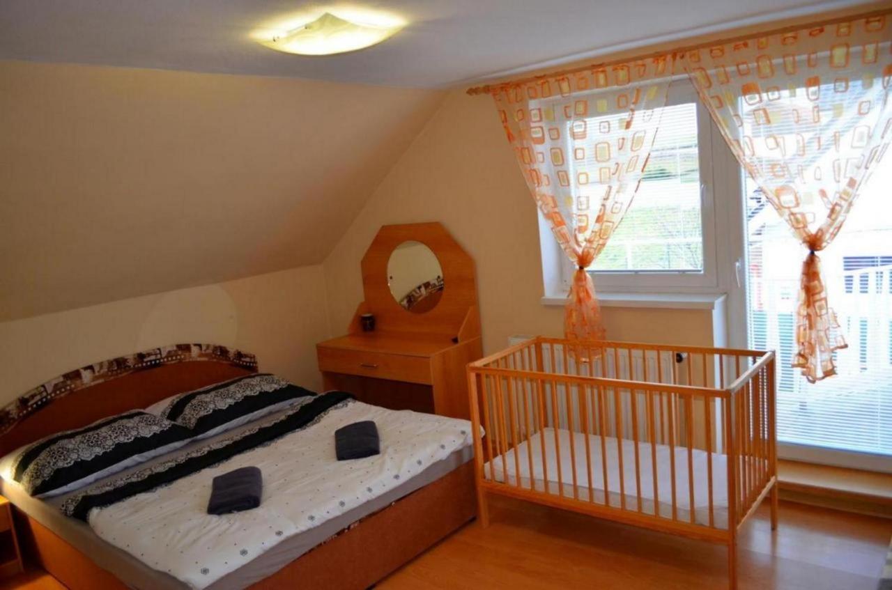 Chalupa Riviera A Apartmany Riviera - Liptov Besenova Ruzomberok Buitenkant foto
