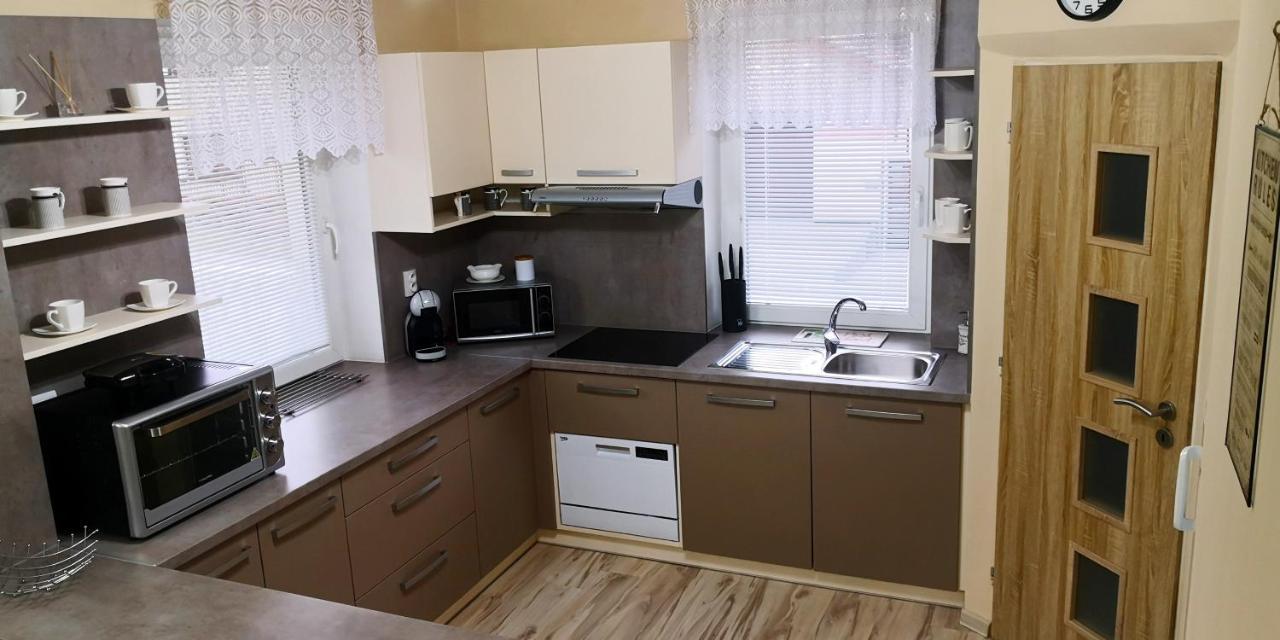 Chalupa Riviera A Apartmany Riviera - Liptov Besenova Ruzomberok Buitenkant foto