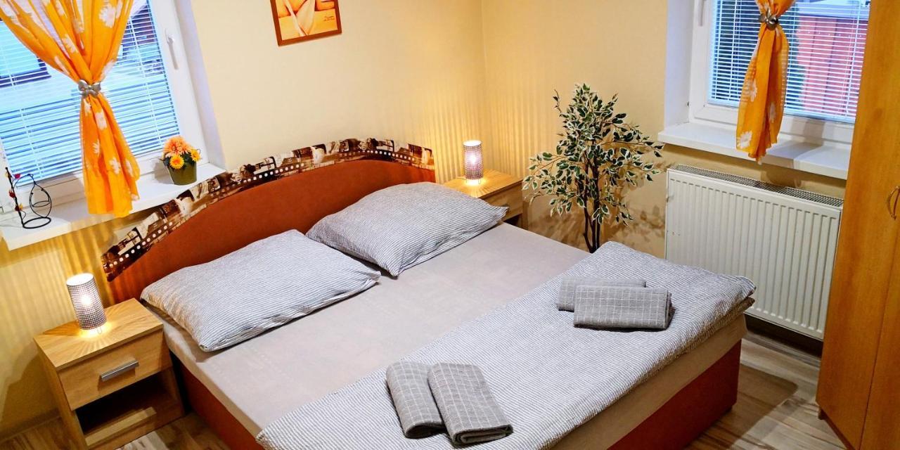 Chalupa Riviera A Apartmany Riviera - Liptov Besenova Ruzomberok Buitenkant foto